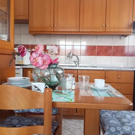 Sia House בית נופש נאה קרוואלי