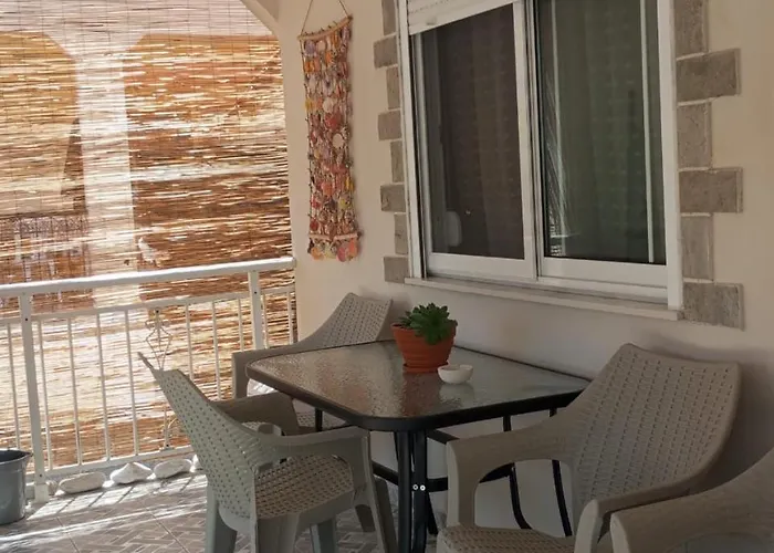 Sia House * נאה קרוואלי