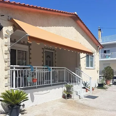 Sia House Неа-Карвали