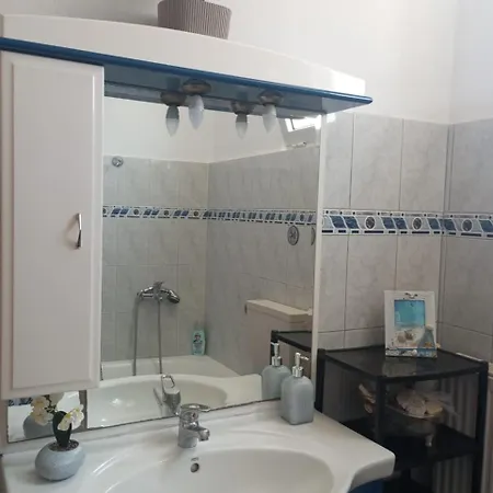 Sia House Неа-Карвали